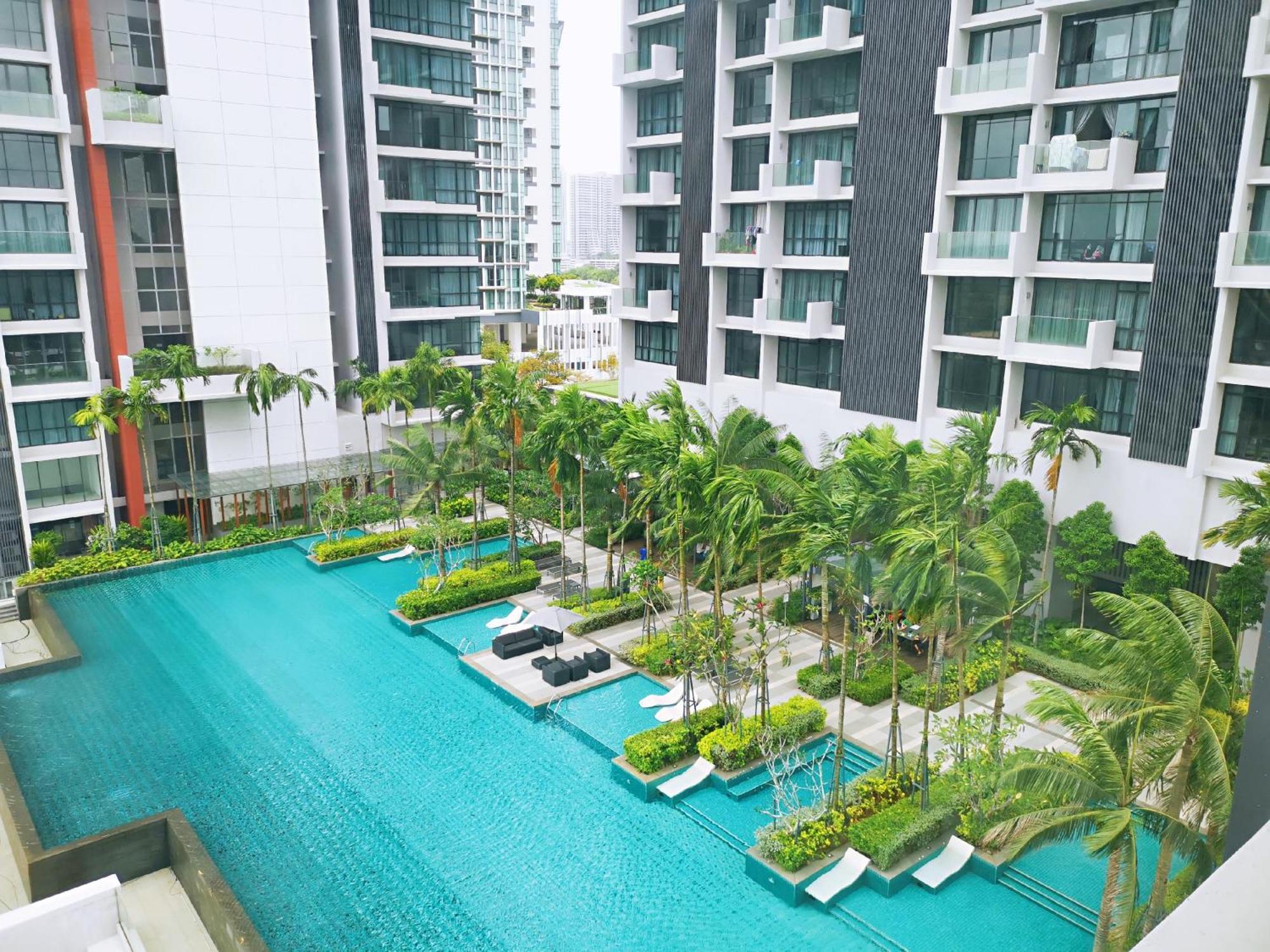 Grand Medini By Rr Jbcity Nusajaya  Bagian luar foto