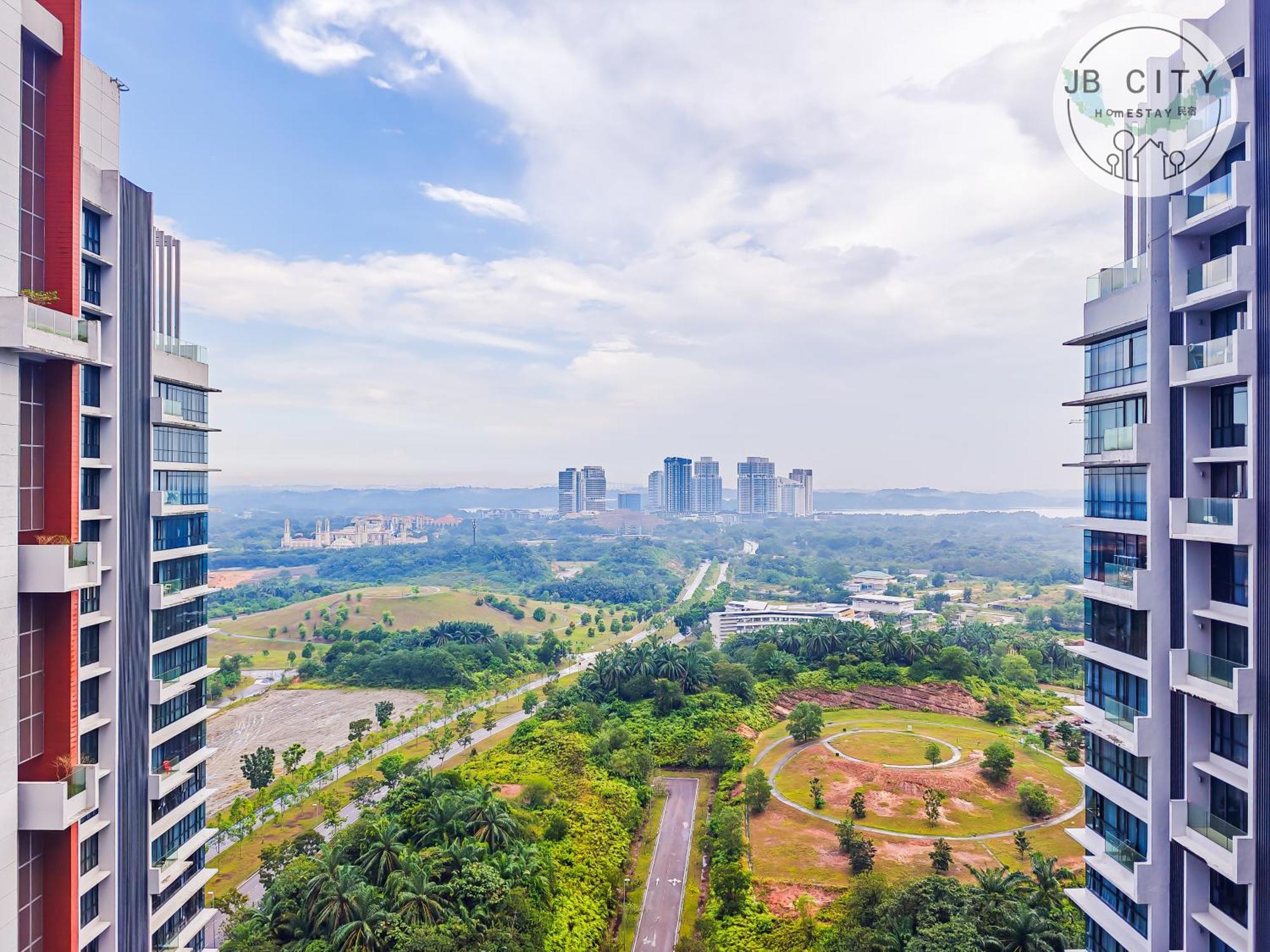 Grand Medini By Rr Jbcity Nusajaya  Bagian luar foto